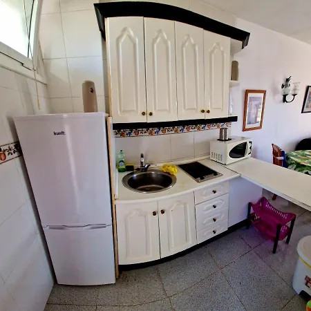 דירה Eldorado Emily 1 Bedroom Sea View